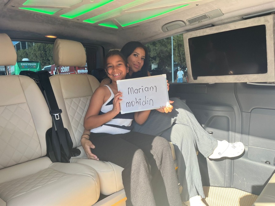 Voyage VIP Transfer guests